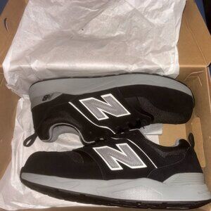 Mens New Balance Elite Lite